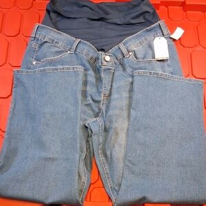 Maternity Straight Leg Jeans..Time And Tru Front And Back Pockets,stretchy.